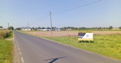 Na sprzedaż uzbrojone działki budowlane przy drodze asfaltowej – idealne miejsce do zamieszkania!